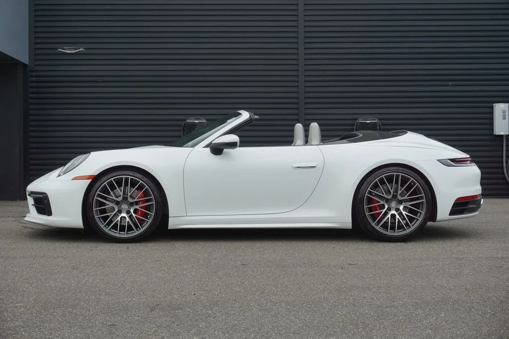 2022 Porsche 992 Carrera S - Image 2 of 7