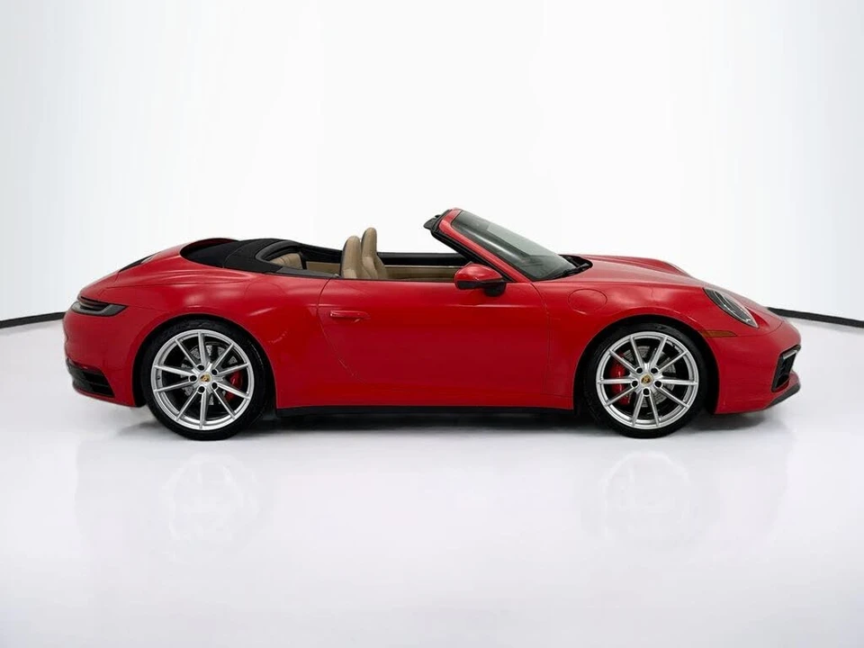 2022 Porsche 992 Carrera S - Image 4 of 6