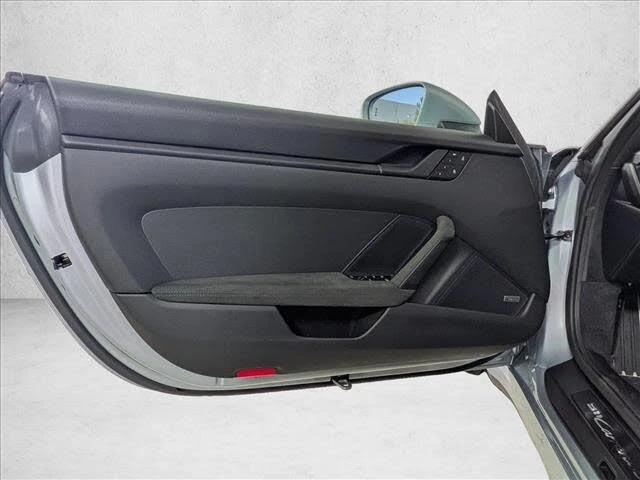 2022 Porsche 992 Carrera S - Image 15 of 28