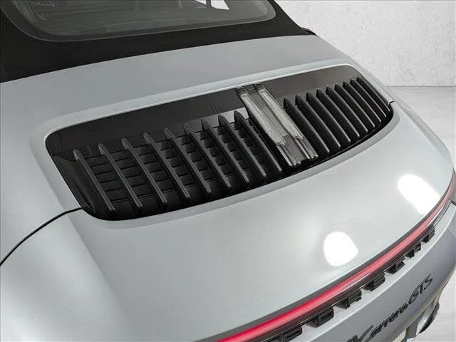2022 Porsche 992 Carrera S - Image 21 of 28