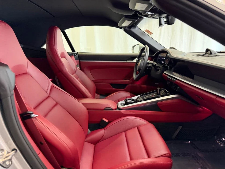 2022 Porsche 992 Carrera S - Image 17 of 28