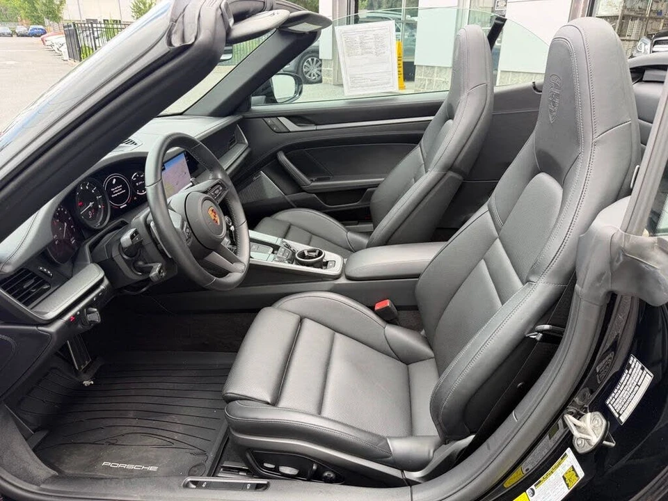 2022 Porsche 992 Carrera S - Image 25 of 31