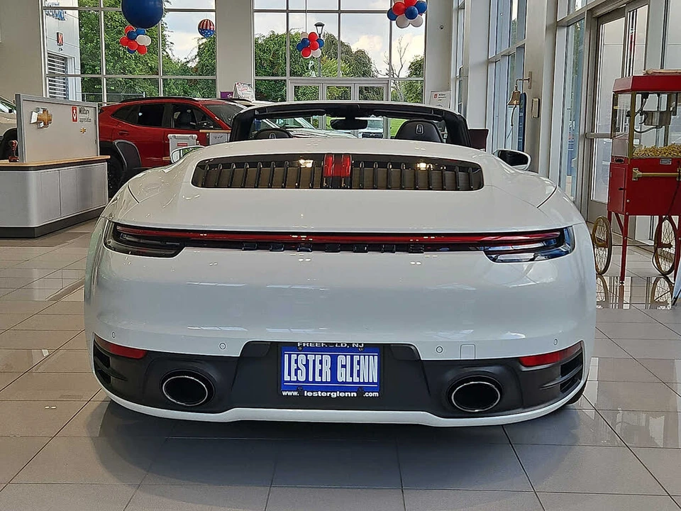 2022 Porsche 992 Carrera S - Image 5 of 30
