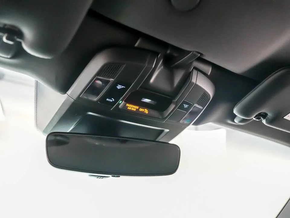 2022 Porsche 992 Carrera S - Image 25 of 31