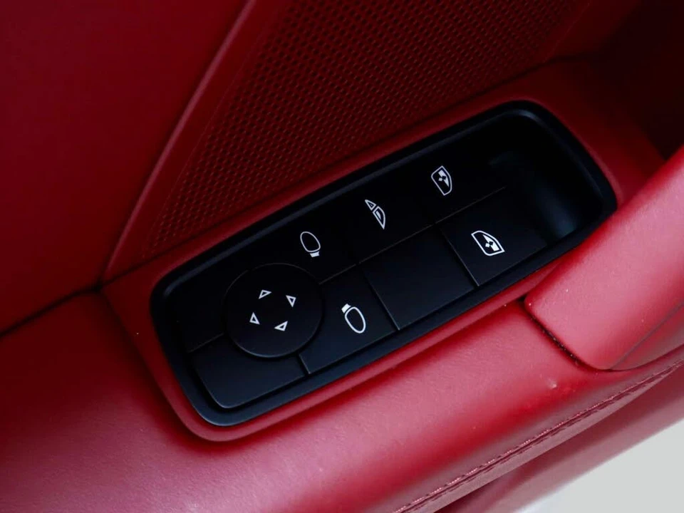 2022 Porsche 992 Carrera S - Image 21 of 31