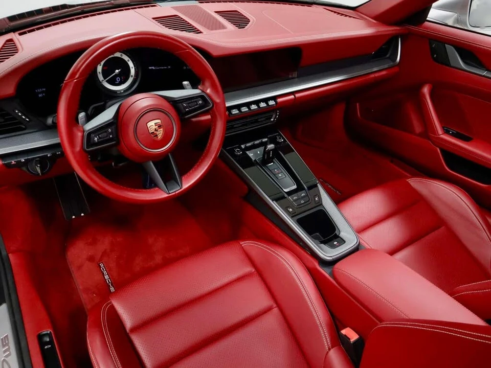 2022 Porsche 992 Carrera S - Image 17 of 31