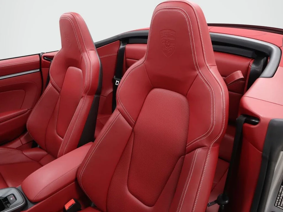 2022 Porsche 992 Carrera S - Image 18 of 31