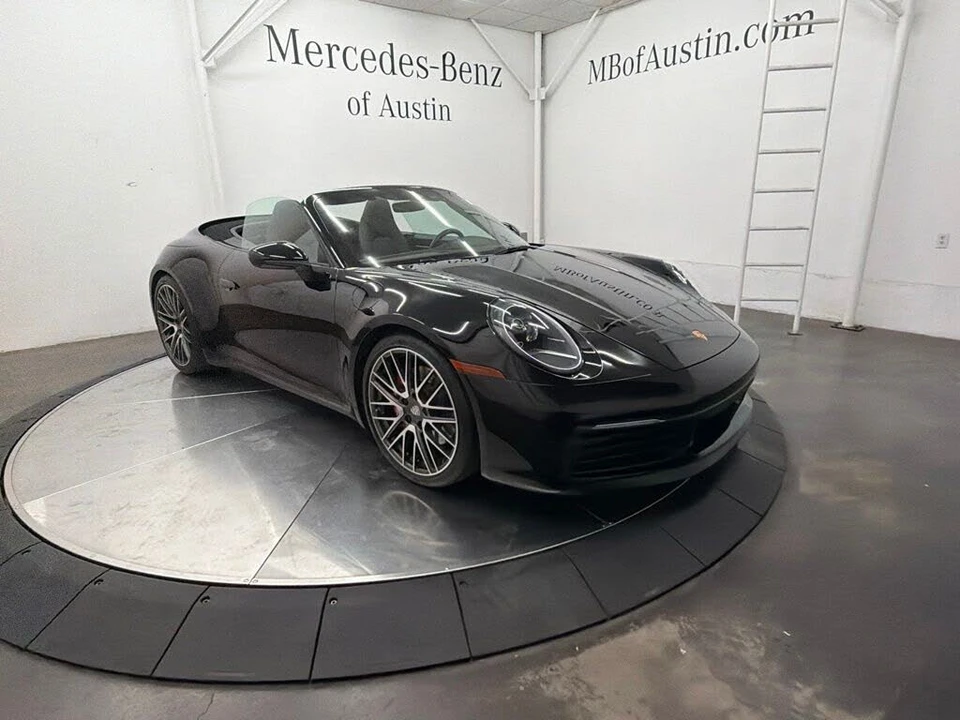 2022 Porsche 992 Carrera S - Image 11 of 31
