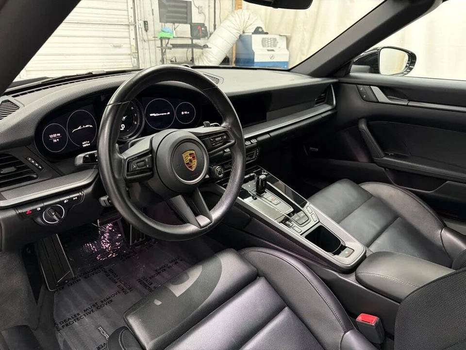 2022 Porsche 992 Carrera S - Image 17 of 31