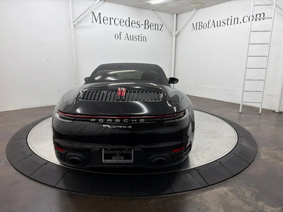2022 Porsche 992 Carrera S - Image 7 of 31
