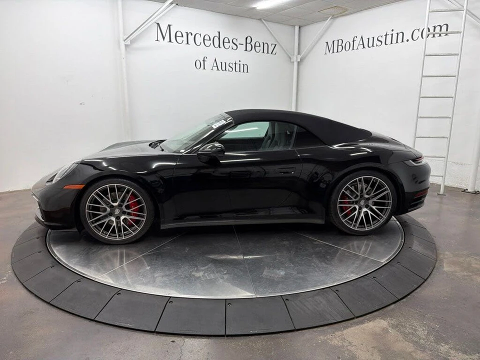 2022 Porsche 992 Carrera S - Image 4 of 31
