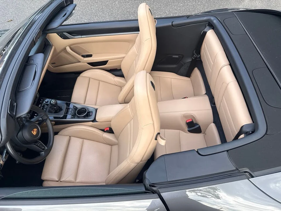 2022 Porsche 992 Carrera S - Image 6 of 9