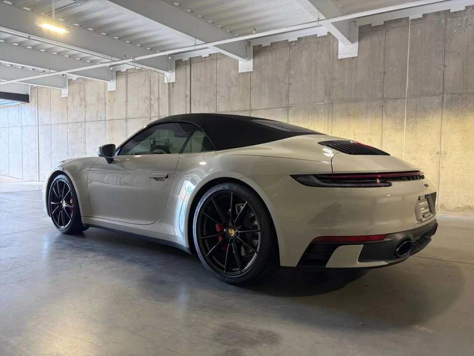 2022 Porsche 992 Carrera S - Image 3 of 5