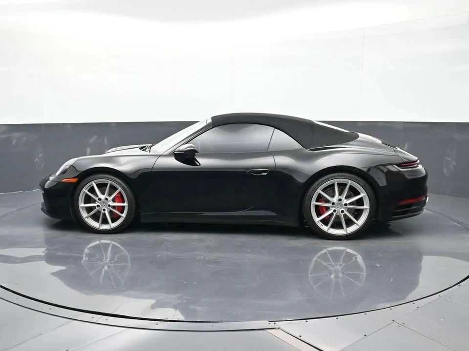 2022 Porsche 992 Carrera S - Image 2 of 5