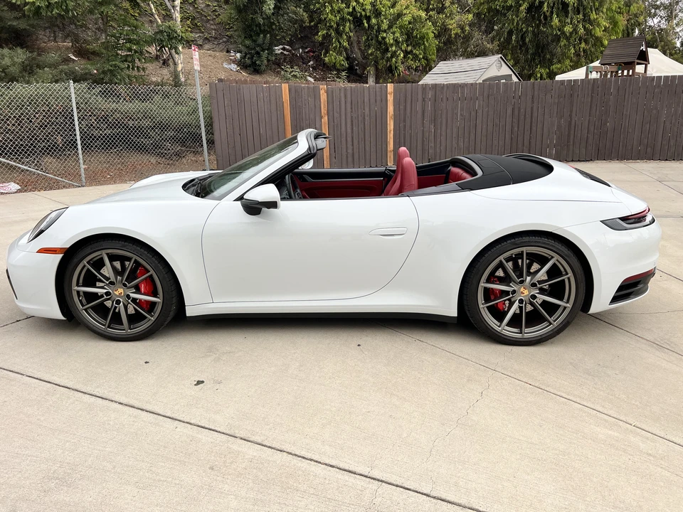 2022 Porsche 992 Carrera S - Image 11 of 31