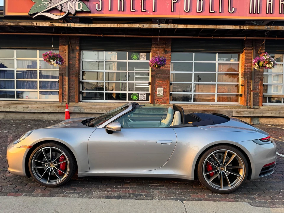 2022 Porsche 992 Carrera S - Image 15 of 31