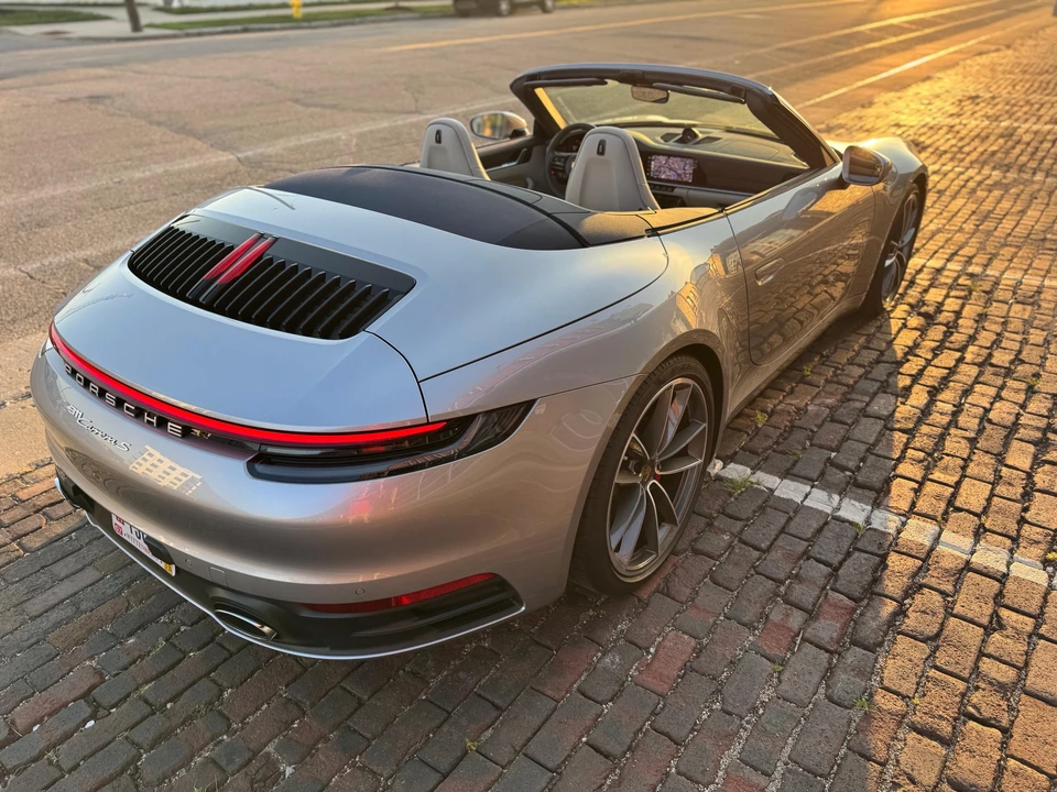2022 Porsche 992 Carrera S - Image 26 of 31