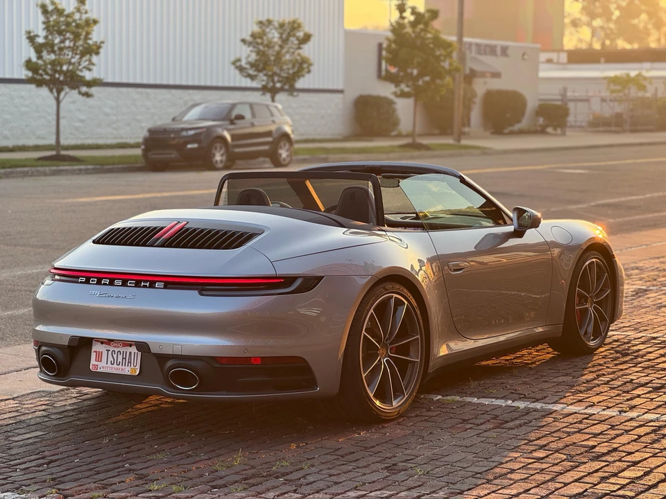 2022 Porsche 992 Carrera S - Image 27 of 31
