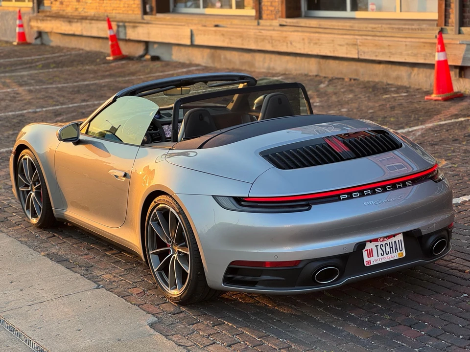 2022 Porsche 992 Carrera S - Image 18 of 31
