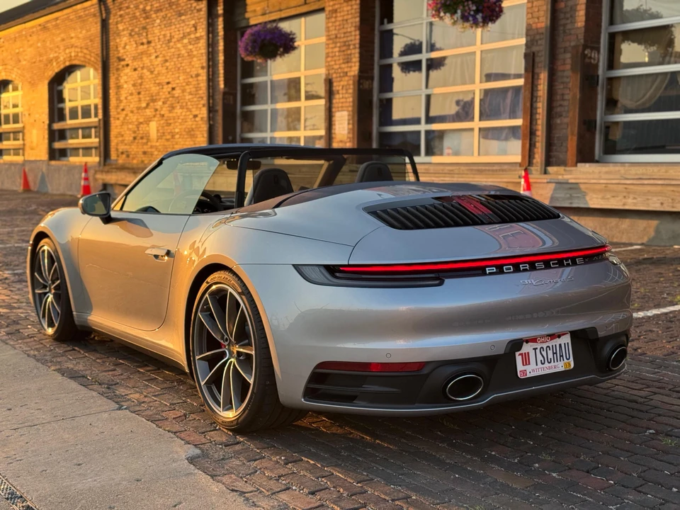 2022 Porsche 992 Carrera S - Image 19 of 31