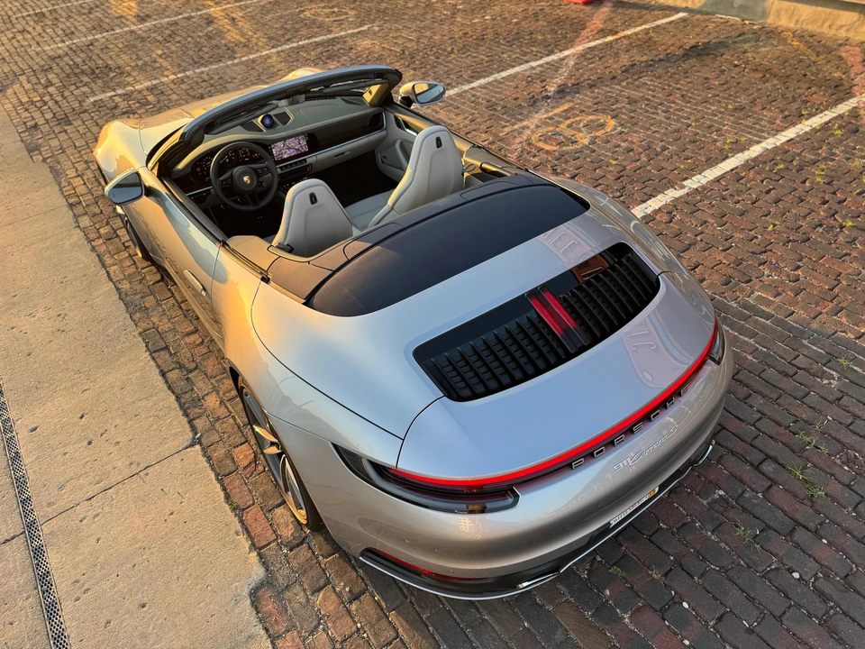2022 Porsche 992 Carrera S - Image 21 of 31