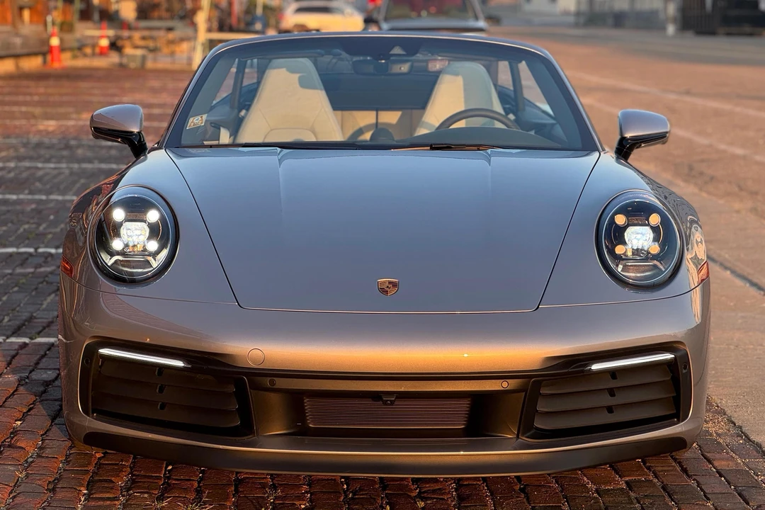 2022 Porsche 992 Carrera S - Image 2 of 31