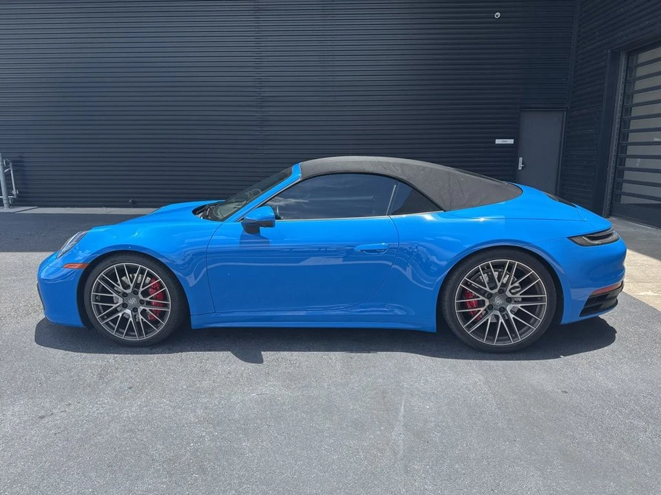 2022 Porsche 992 Carrera S - Image 2 of 5