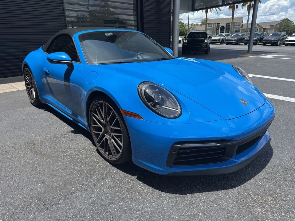 2022 Porsche 992 Carrera S - Image 4 of 5