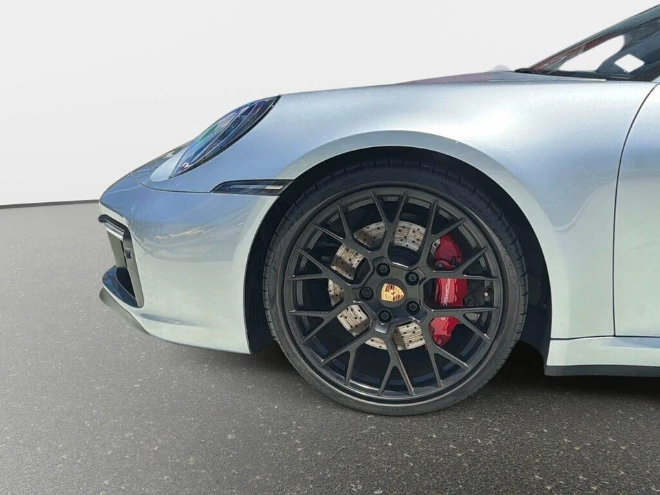 2022 Porsche 992 Carrera S - Image 12 of 31