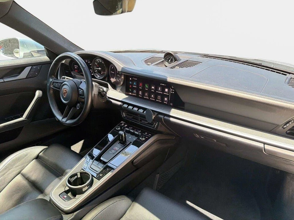 2022 Porsche 992 Carrera S - Image 25 of 31