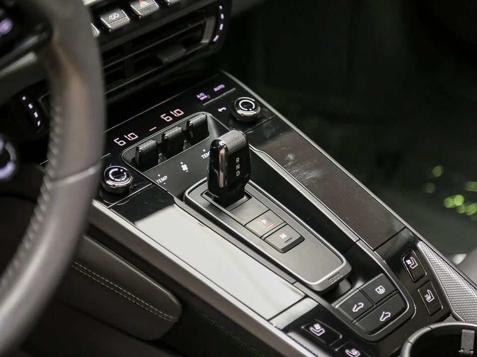 2022 Porsche 992 Carrera S - Image 25 of 31
