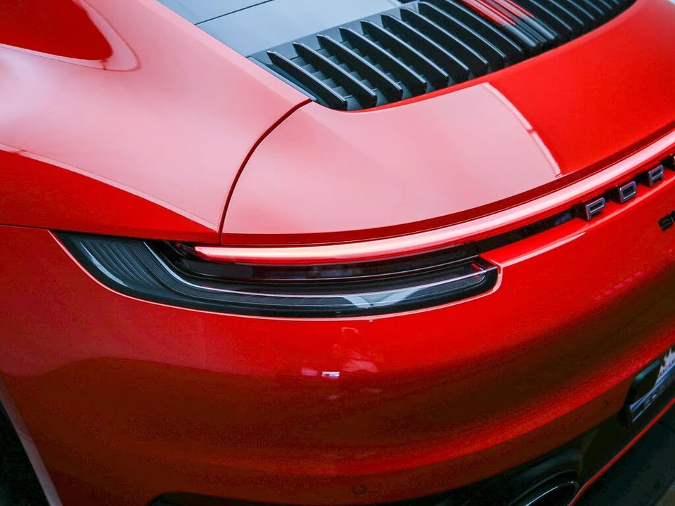 2022 Porsche 992 Carrera S - Image 15 of 31