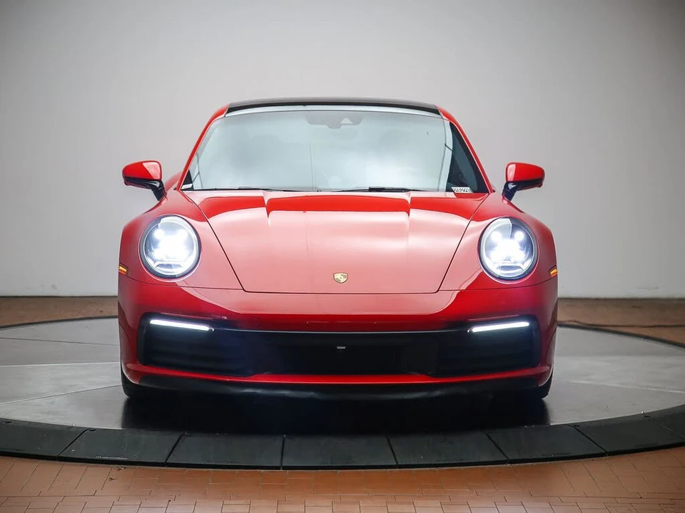 2022 Porsche 992 Carrera S - Image 10 of 31