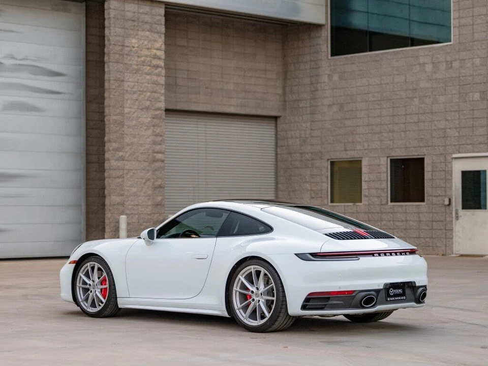 2022 Porsche 992 Carrera S - Image 6 of 31