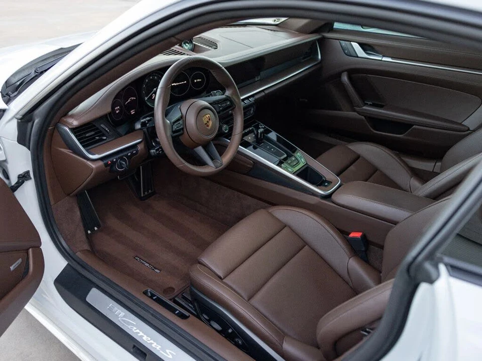 2022 Porsche 992 Carrera S - Image 10 of 31