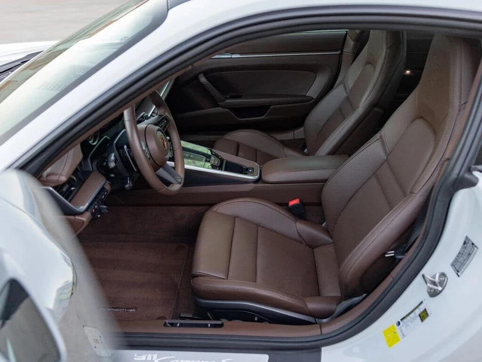 2022 Porsche 992 Carrera S - Image 11 of 31