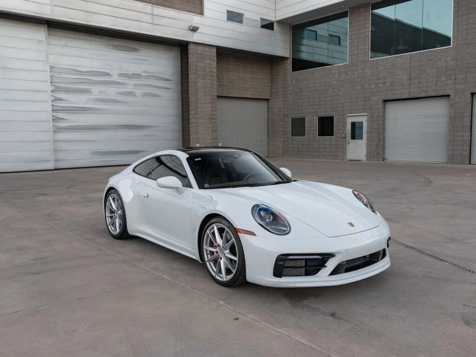 2022 Porsche 992 Carrera S - Image 21 of 31