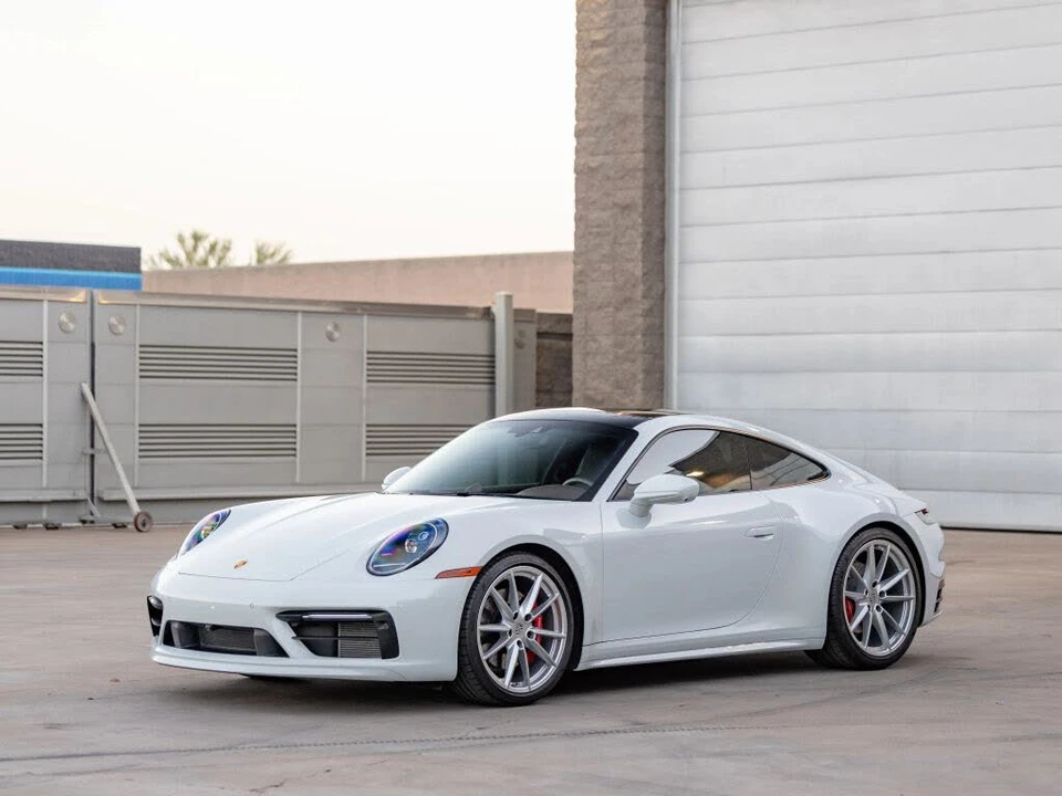 2022 Porsche 992 Carrera S - Image 4 of 31