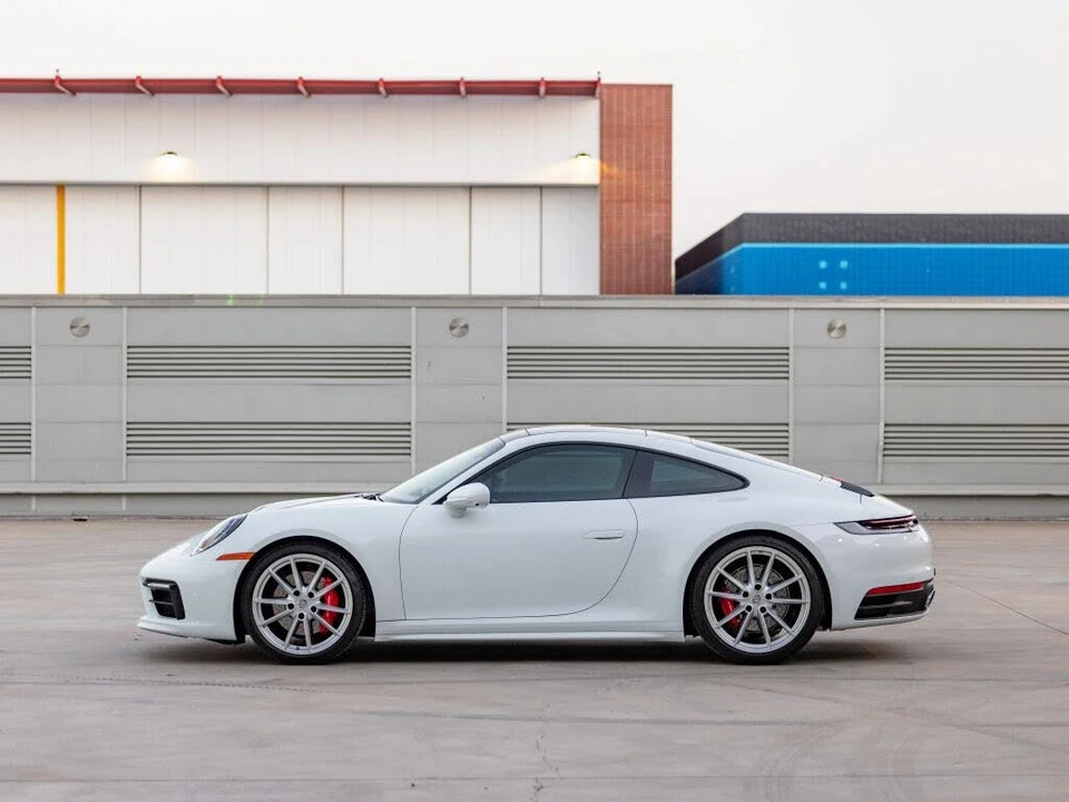 2022 Porsche 992 Carrera S - Image 5 of 31