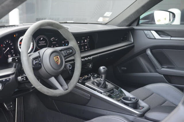 2022 Porsche 992 Carrera S - Image 18 of 31