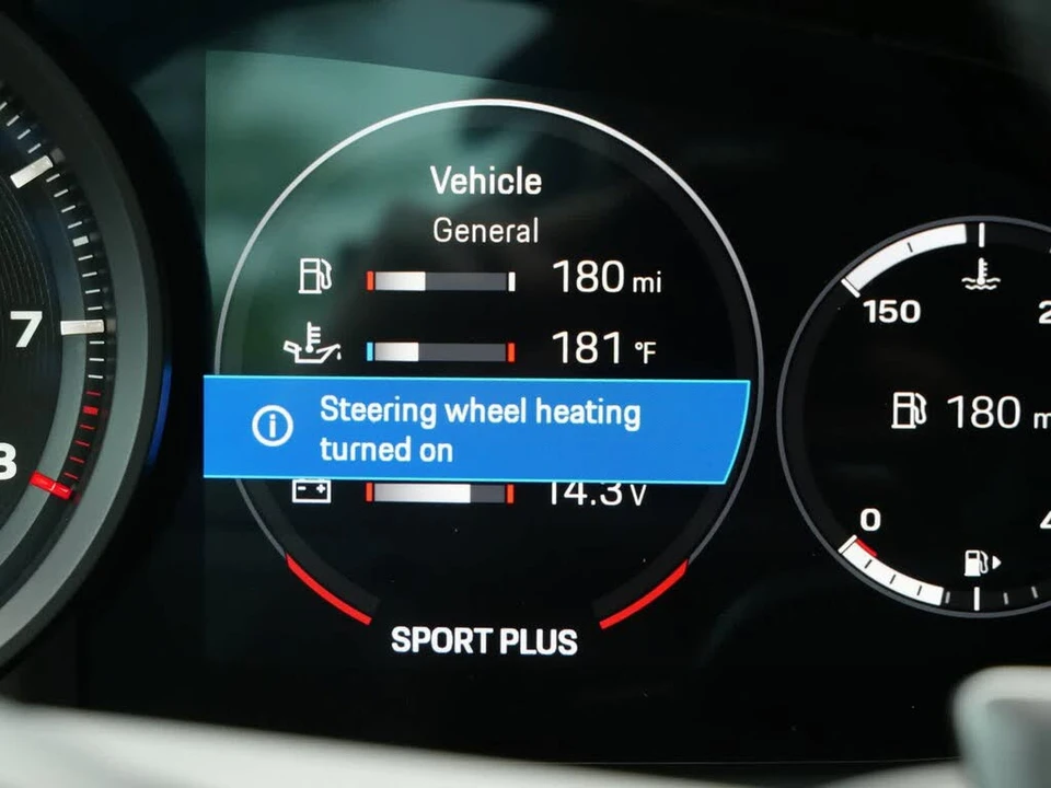 2022 Porsche 992 Carrera S - Image 25 of 28