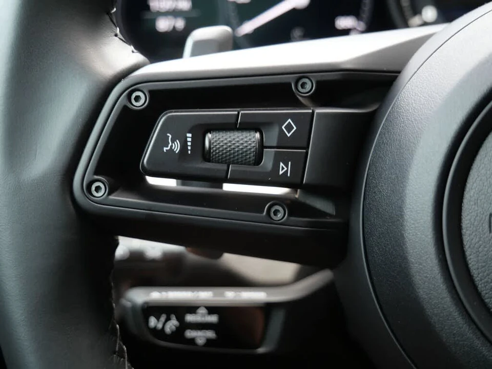 2022 Porsche 992 Carrera S - Image 23 of 28