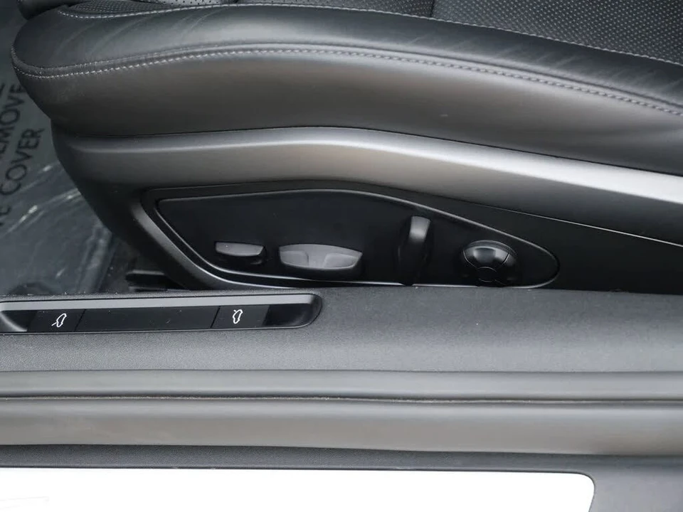 2022 Porsche 992 Carrera S - Image 10 of 28