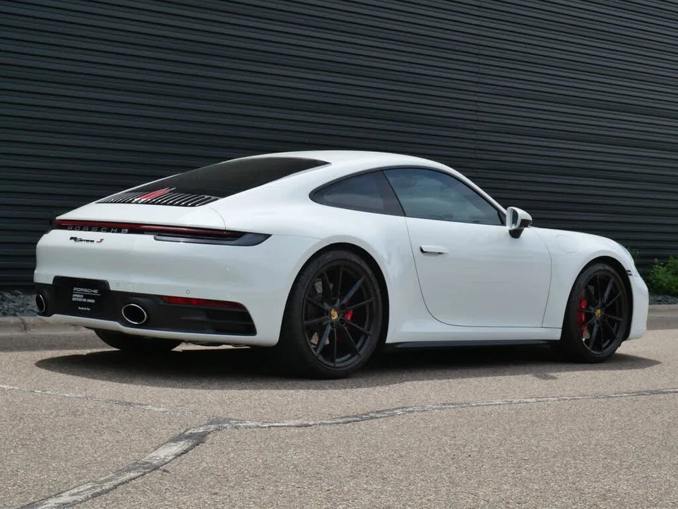 2022 Porsche 992 Carrera S - Image 26 of 28