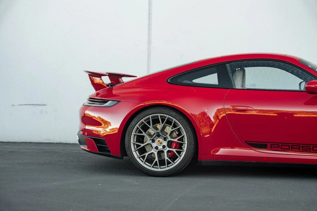 2022 Porsche 992 Carrera S - Image 4 of 31