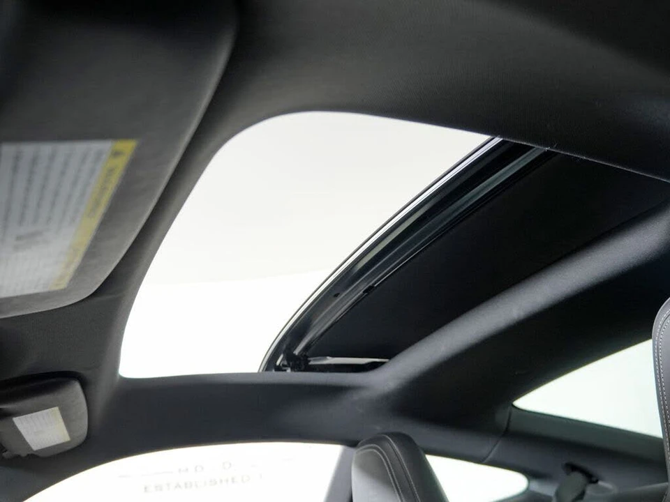 2022 Porsche 992 Carrera S - Image 26 of 31
