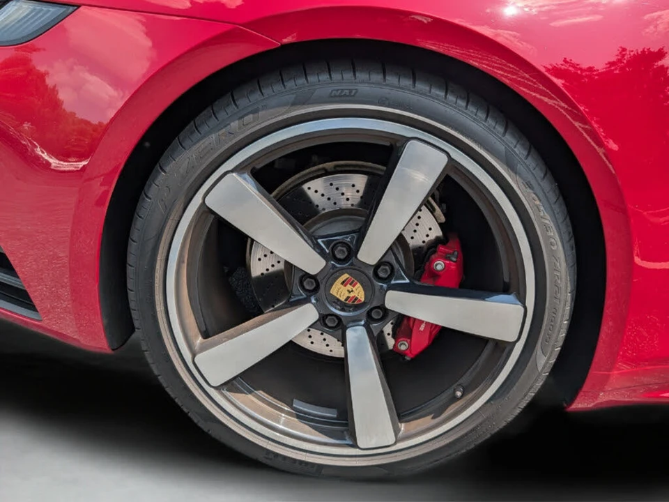 2022 Porsche 992 Carrera S - Image 16 of 31