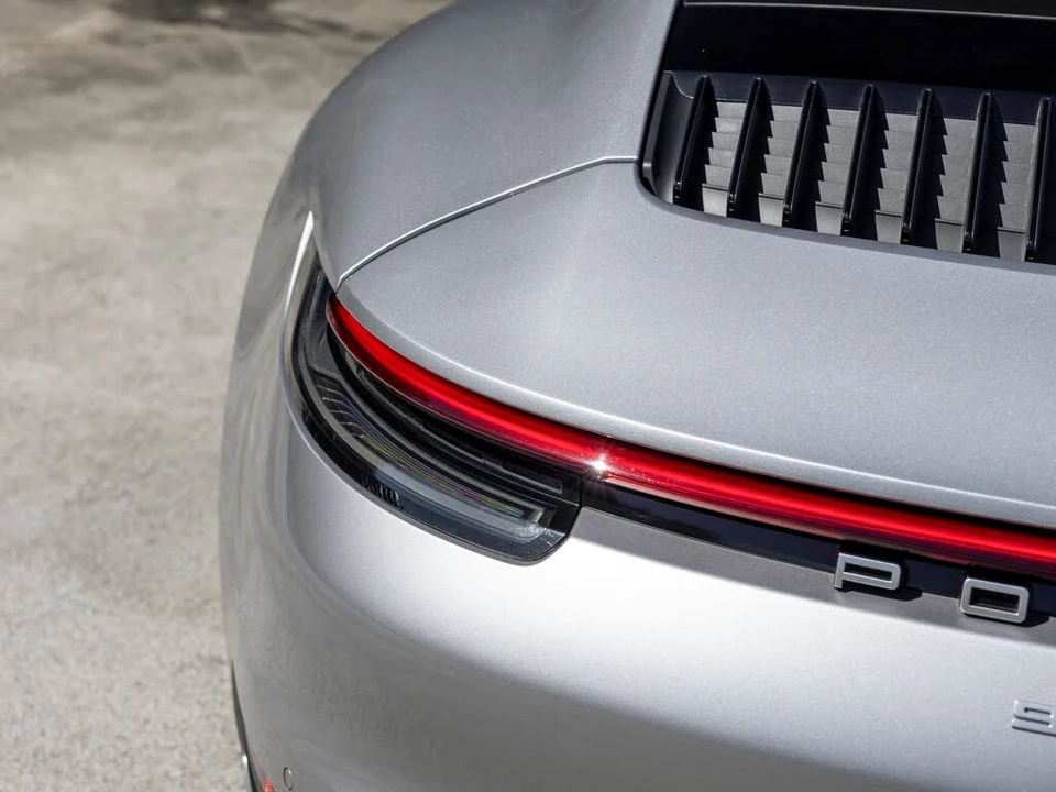 2022 Porsche 992 Carrera S - Image 18 of 31