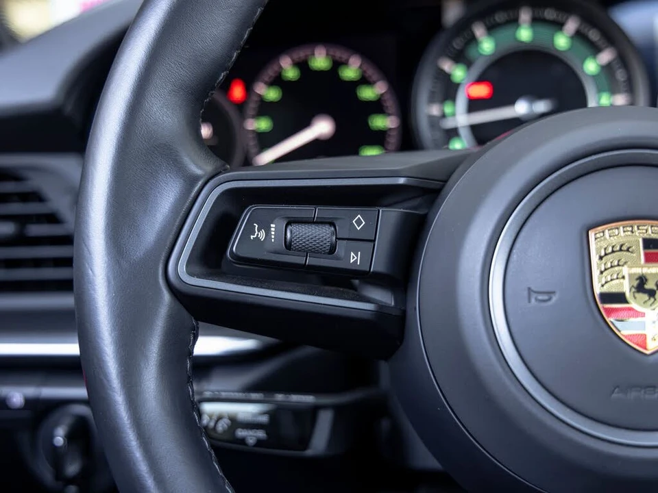 2022 Porsche 992 Carrera S - Image 30 of 31