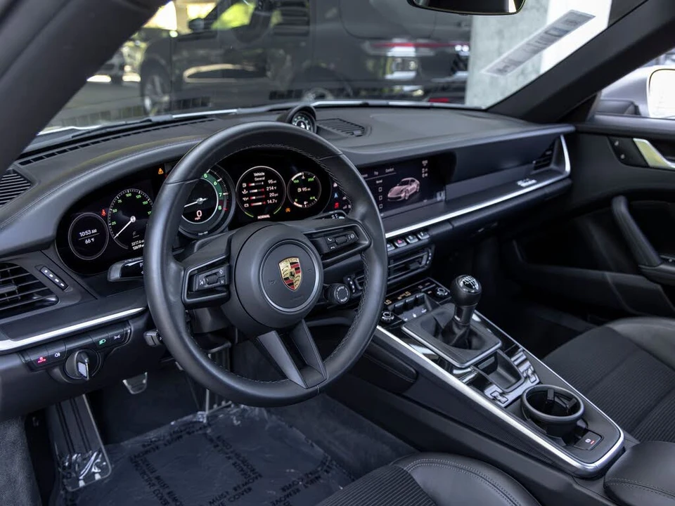 2022 Porsche 992 Carrera S - Image 4 of 31